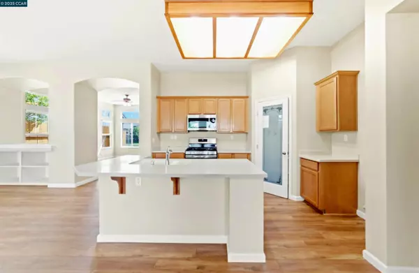 West Sacramento, CA 95691,3348 San Salvador St