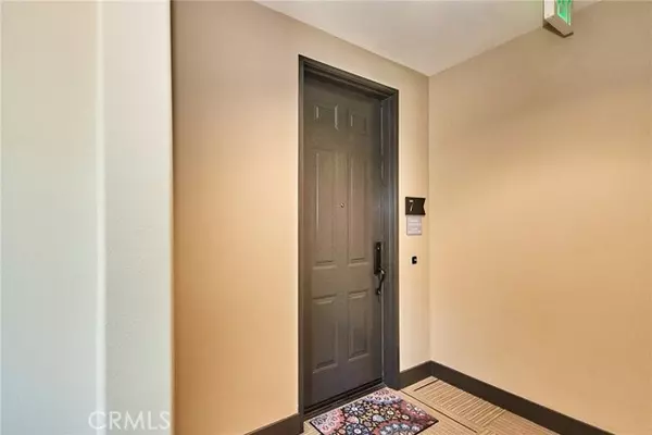 Anaheim, CA 92805,401 S Anaheim BLD 7