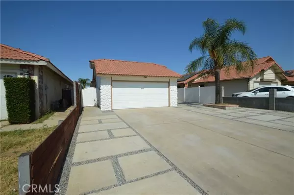 Moreno Valley, CA 92551,15685 Nadia ST