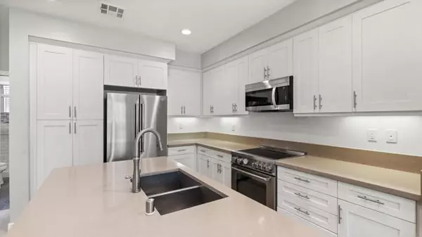 1103 Plumeria WAY, Oceanside, CA 92054
