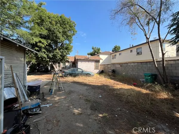 San Fernando, CA 91340,226 Harding AVE