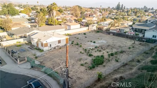 Pacoima, CA 91331,13722 Pierce ST