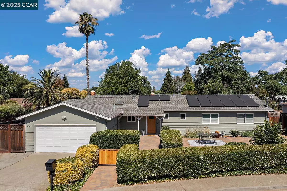 Concord, CA 94521,1381 Rosal LN
