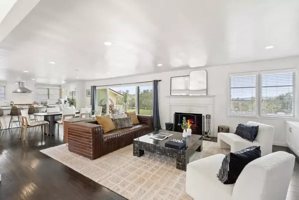 Rancho Santa Fe, CA 92067,5306 Linea del Cielo