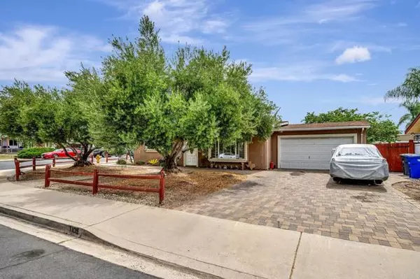 El Cajon, CA 92021,1105 Bostonia