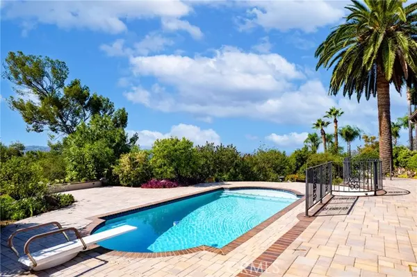 Glendora, CA 91741,955 N Easley Canyon RD