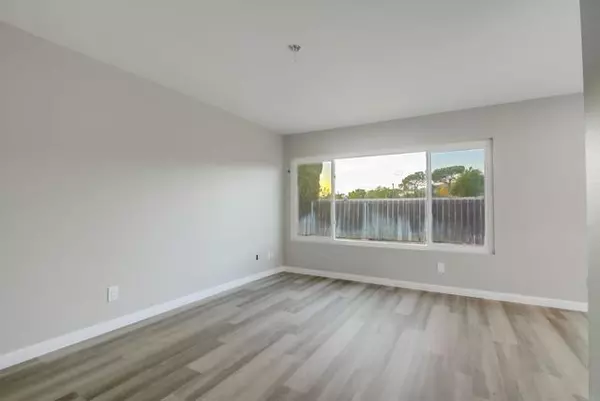 El Cajon, CA 92021,8023 Irene CT