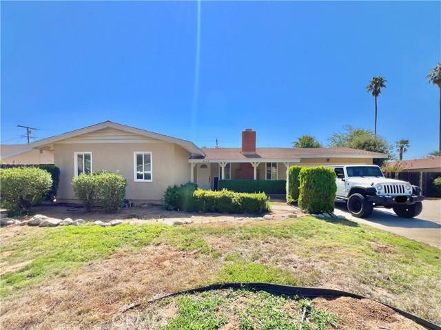 4075 Mount Vernon AVE, Riverside, CA 92507
