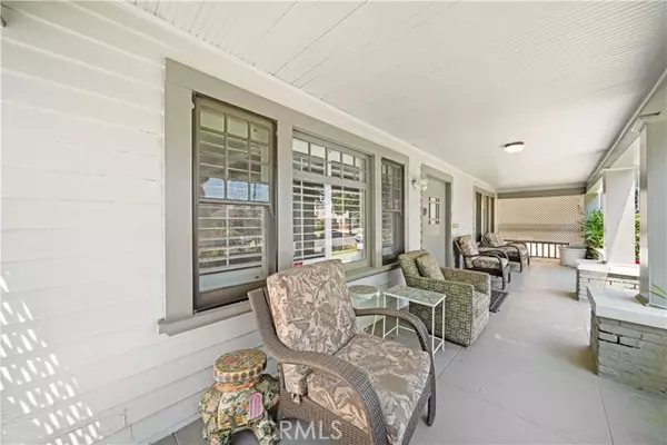 Alhambra, CA 91801,909 N. STONEMAN AVE