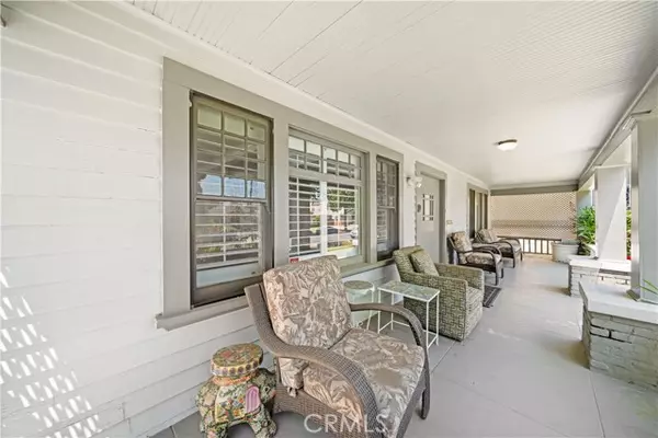 Alhambra, CA 91801,909 N. STONEMAN AVE