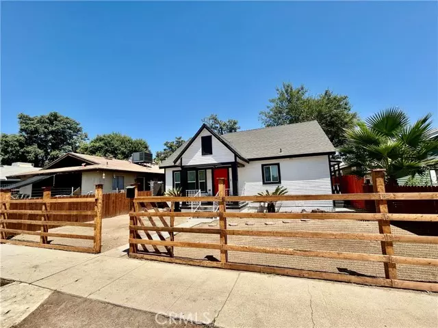 112 Woodrow AVE, Bakersfield, CA 93308