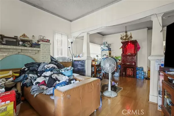 Los Angeles, CA 90031,207 E Avenue 39