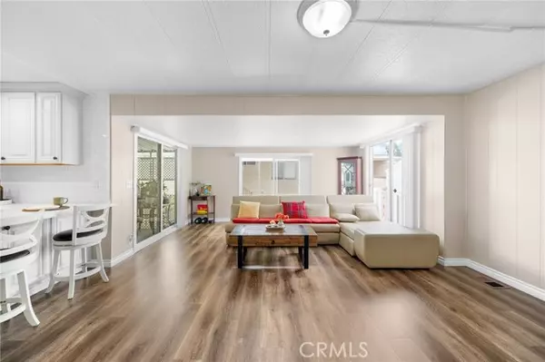 Buena Park, CA 90620,6741 Lincoln AVE 155