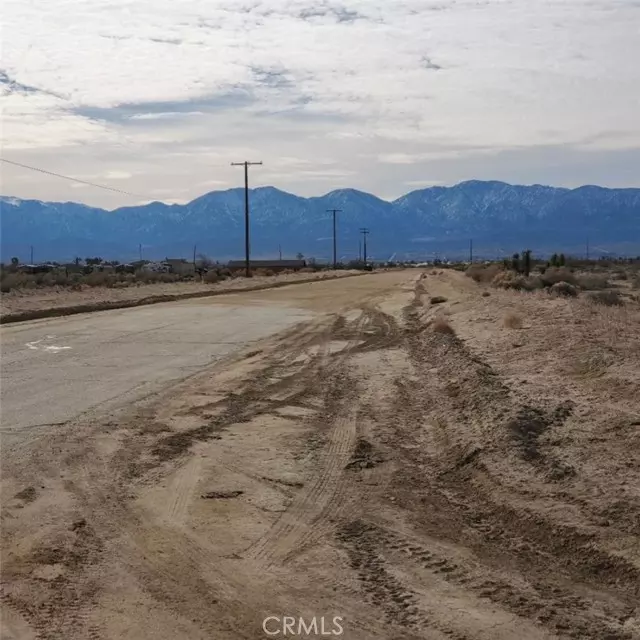 Palmdale, CA 93591,124 E Avenue Q