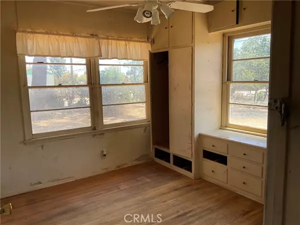 Sylmar, CA 91342,13655 Sayre ST