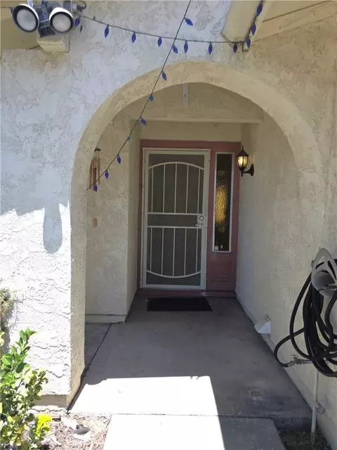 Bloomington, CA 92316,1028 W Woodcrest ST