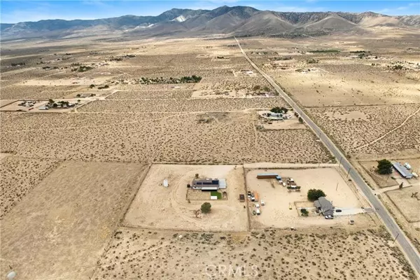 Lucerne Valley, CA 92356,10015 High RD