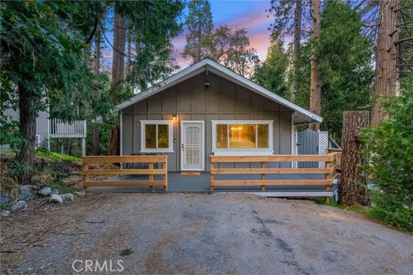 23730 Shady LN, Crestline, CA 92325