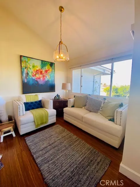 Corona Del Mar, CA 92625,820 Gardenia WAY