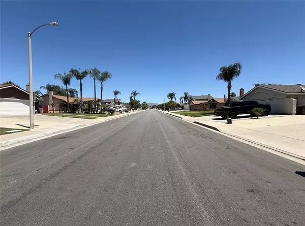 Moreno Valley, CA 92551,15450 Casa Grande ST