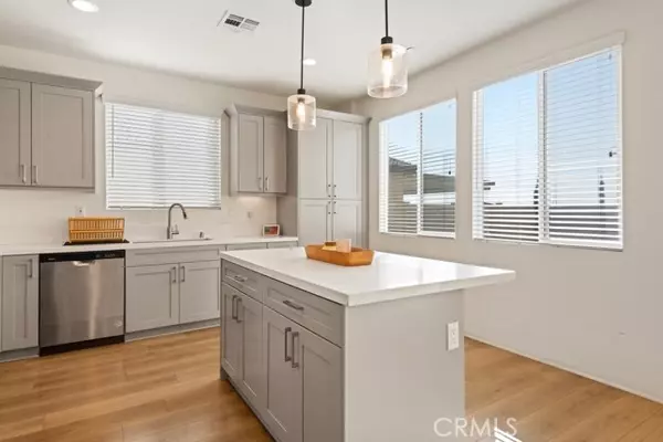 Highland, CA 92346,8004 Sorrento WAY