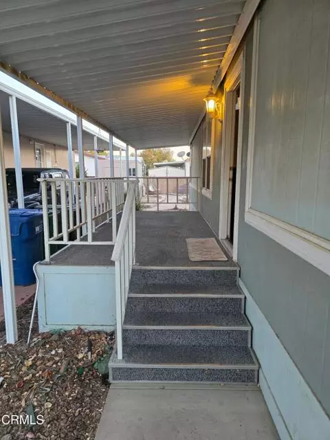 Lancaster, CA 93535,1501 E Avenue I 142