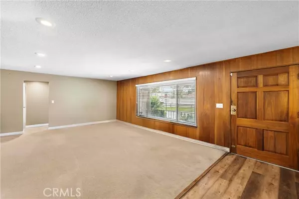 Santa Ana, CA 92706,2304 Lewis ST