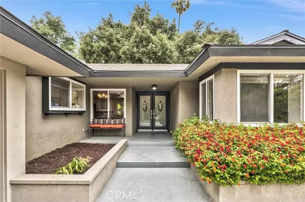 Sierra Madre, CA 91024,407 W Orange Grove AVE