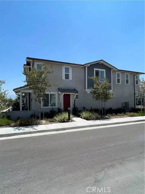 Ontario, CA 91761,4283 S Hollyhock Paseo 31
