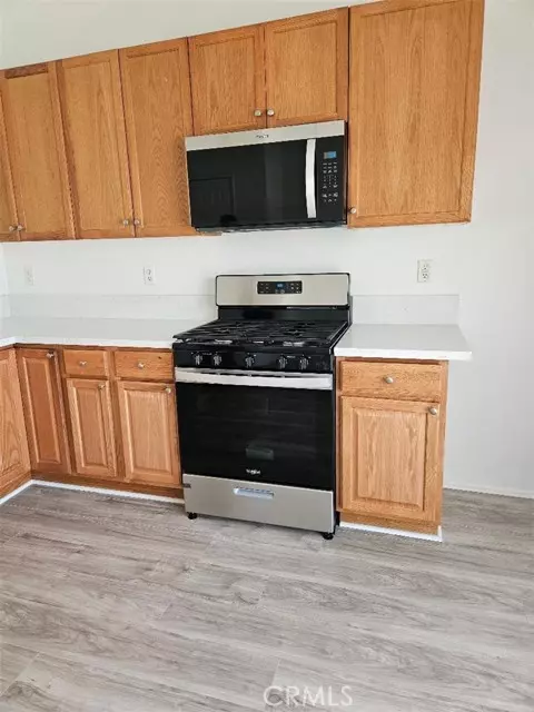 Adelanto, CA 92301,10962 Star ST