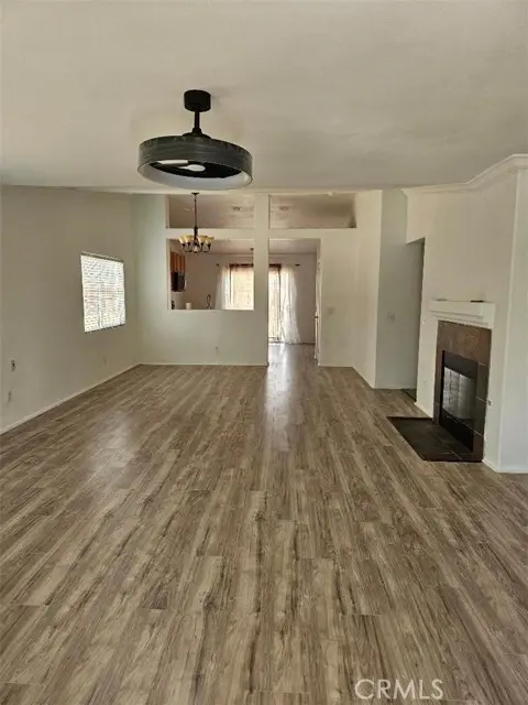 Adelanto, CA 92301,10962 Star ST