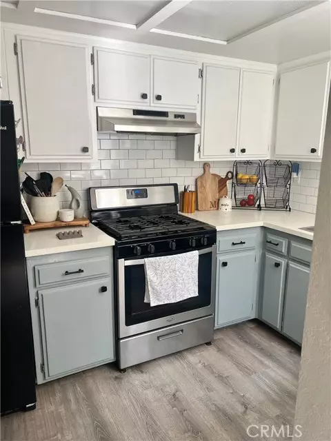 Lancaster, CA 93534,44200 Kingtree AVE 26