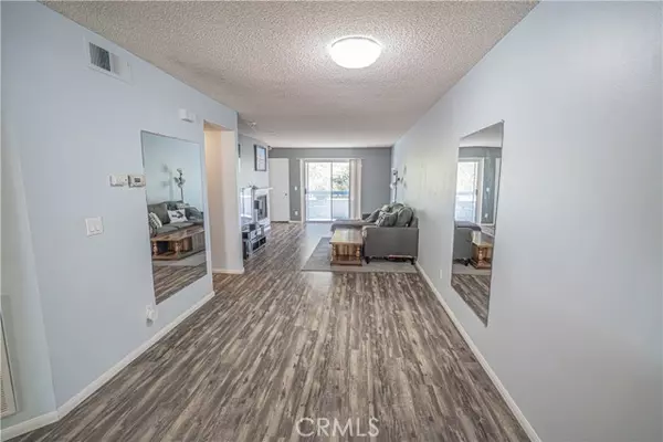 Canyon Country, CA 91351,26908 Flo LN 465