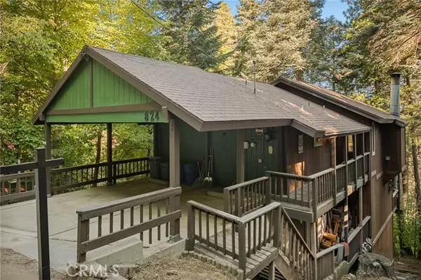 824 Oakmont LN, Lake Arrowhead, CA 92352