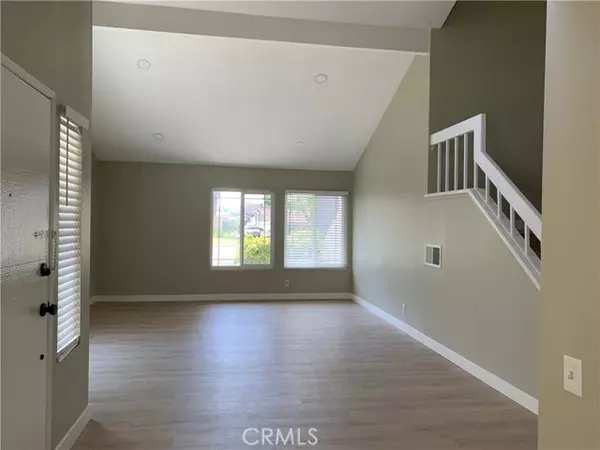 Irvine, CA 92620,20 Alba