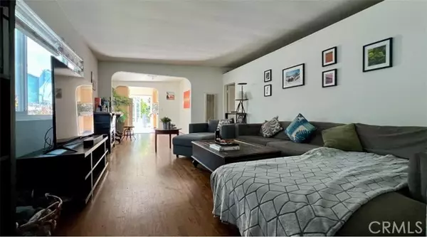 Venice, CA 90291,2321 Cloy AVE