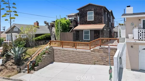 Laguna Beach, CA 92651,222 Wave ST