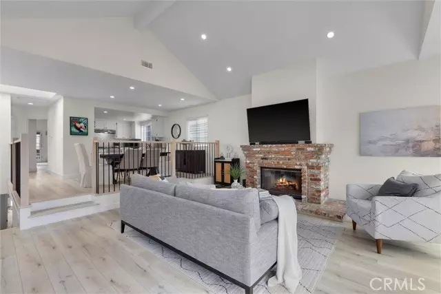 Redondo Beach, CA 90278,1727 Spreckels LN