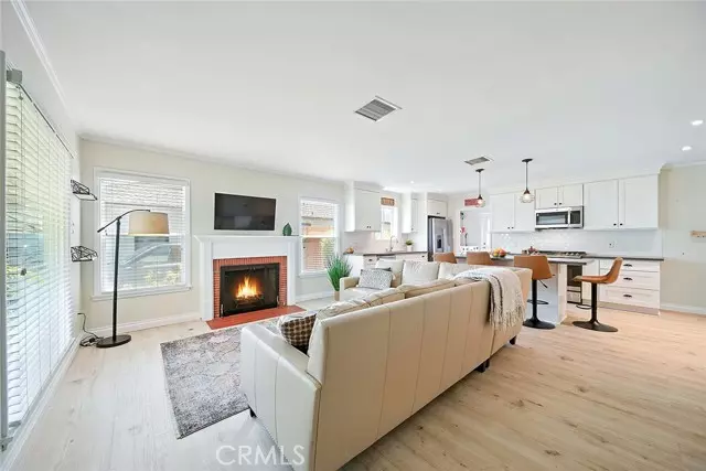 1901 N Bellflower BLD, Long Beach, CA 90815
