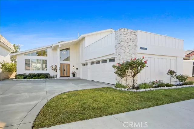 15551 Sunburst LN, Huntington Beach, CA 92647