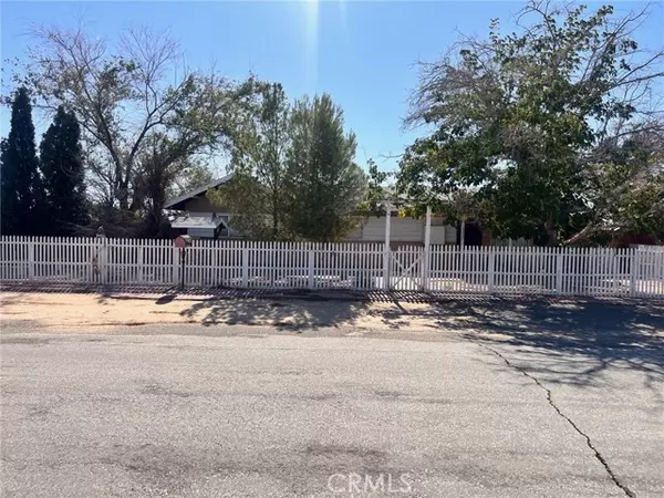 North Edwards, CA 93523,13227 Flint ST