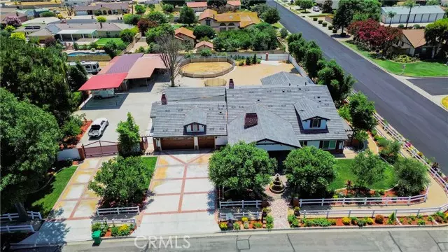 Chino, CA 91710,5525 Dover ST