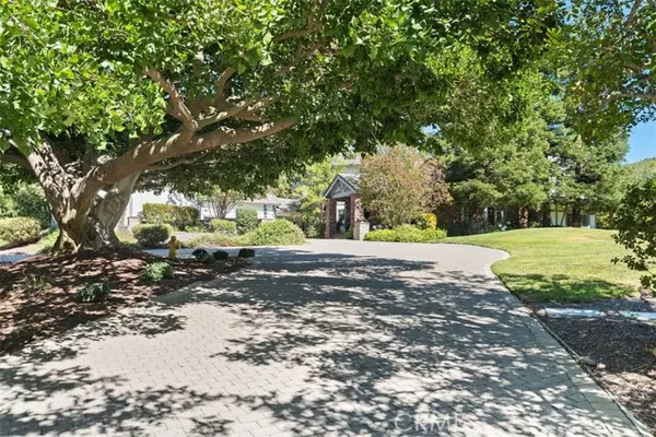 Silverado, CA 92676,17702 Santiago Canyon RD