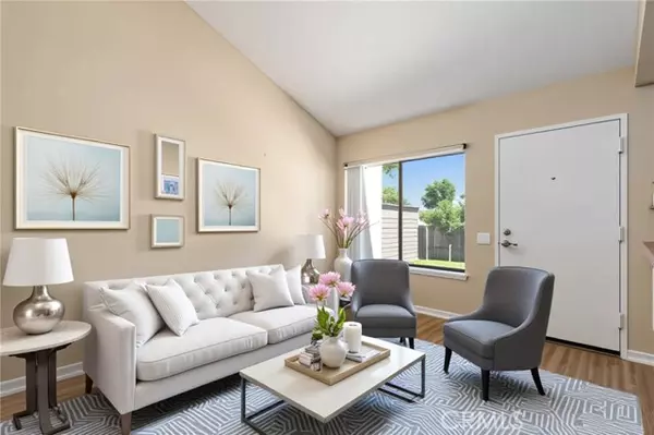 Anaheim, CA 92801,1302 N Mako LN 2