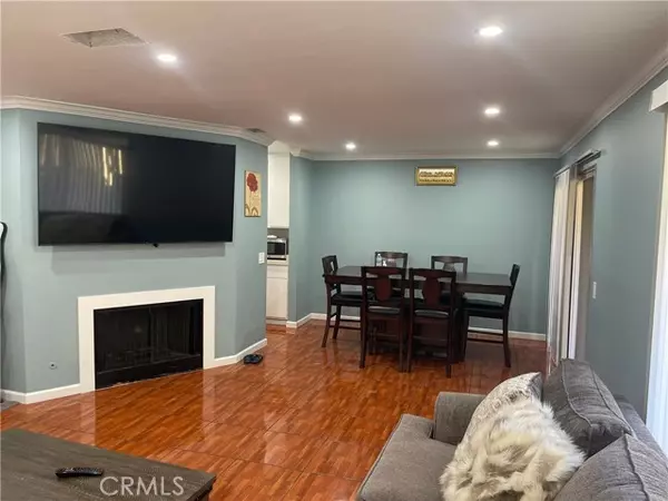 Montclair, CA 91763,9386 Mesa Verde DR B
