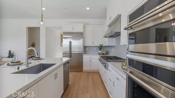 Hacienda Heights, CA 91745,16270 Soaptree CT