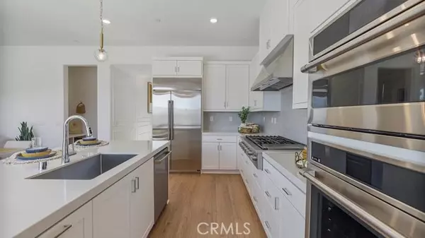 Hacienda Heights, CA 91745,16270 Soaptree CT