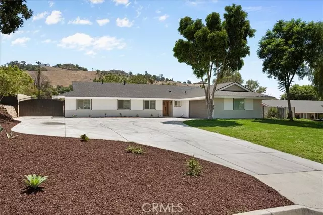 7670 Lakeside DR, Jurupa Valley, CA 92509