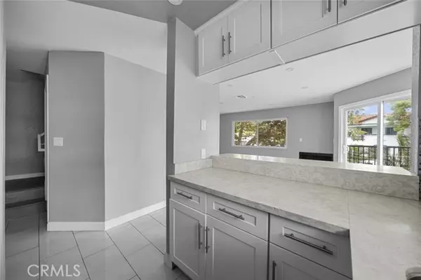 Glendale, CA 91205,1031 Mariposa ST 3