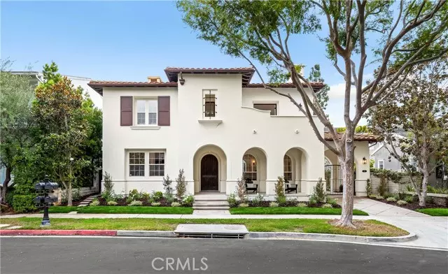 15 Boardwalk, Newport Beach, CA 92660
